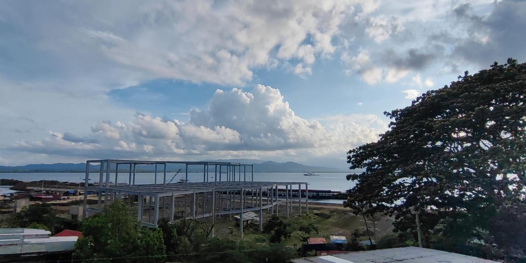 公主港Oyo 554爸爸湾景高级旅馆住宿加早餐旅馆 外观 照片